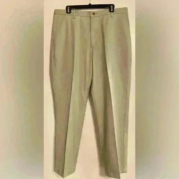 Lee Performance Flat Front Khakis 38x30 - Picture 1 of 6